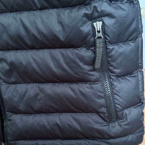 Patagonia Kids Black Puffer Jacket - Picture 3 of 5
